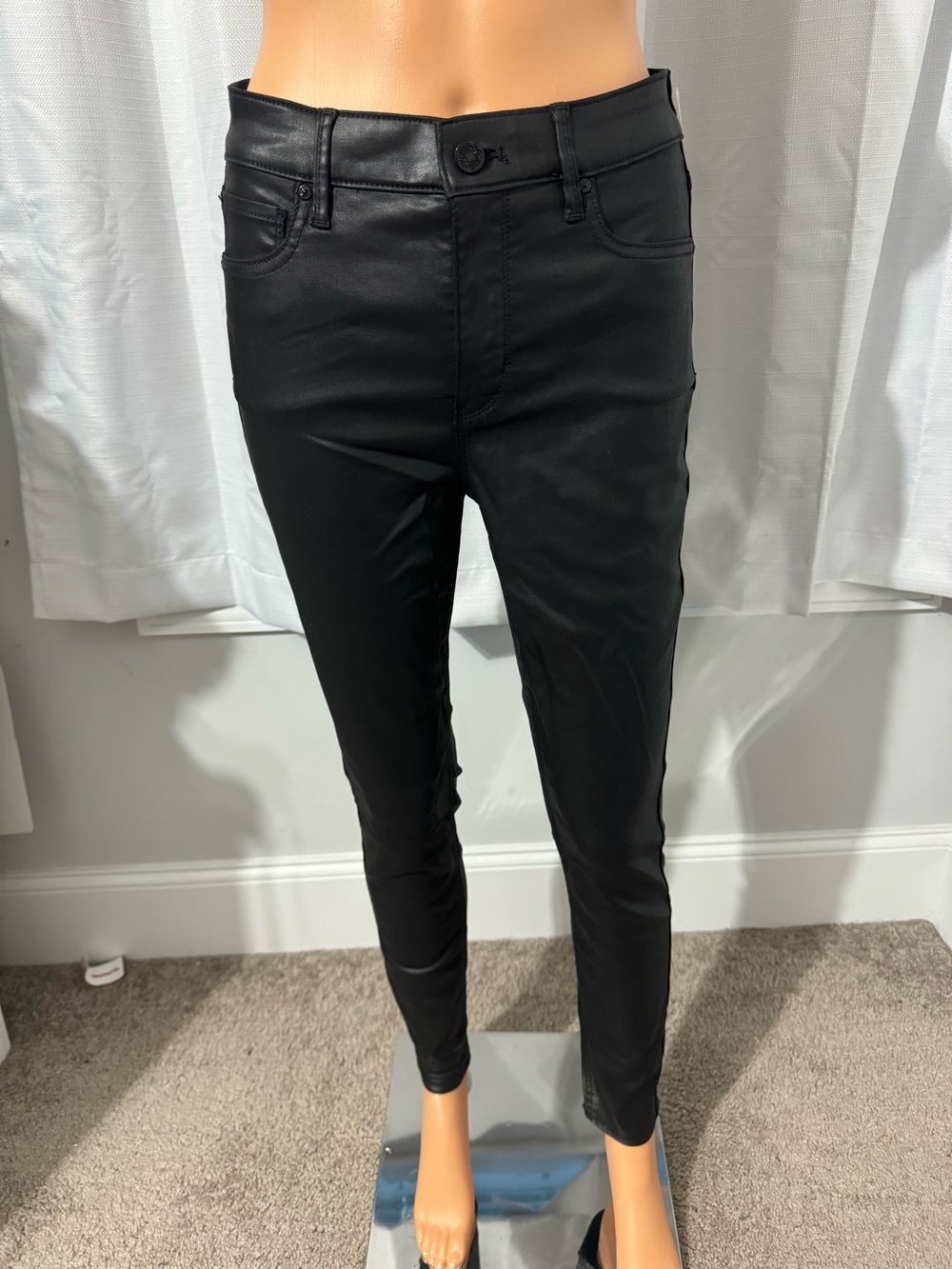 Cool White House Black Market size 4 black faux leather skinny ankle pants new